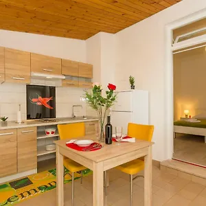  Apartment Leon-sara Croatia